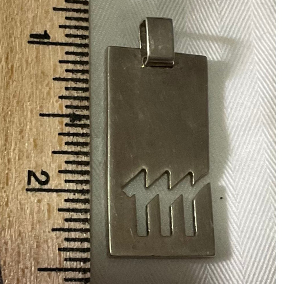 GUCCI Virgo 925 Silver Pendant in Pouch and Boxed. Made in Italy - Picture 7 of 12